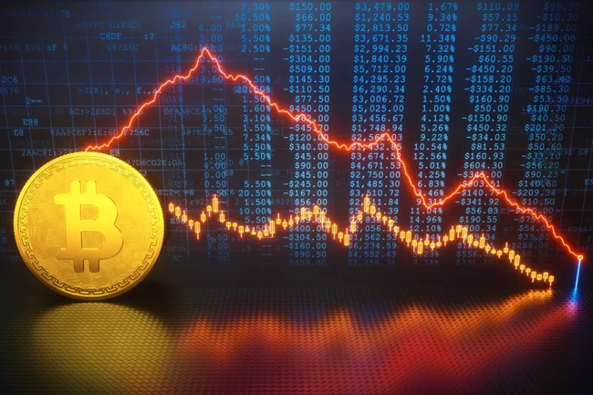 突发！比特币闪崩击穿10.5万，山寨币集体崩盘！10万美金防线即将失守？  或  血洗币圈！比特币暴跌破10.5万，山寨币惨遭屠戮，百万仓位今夜蒸发！  或  警报拉响！比特币10.5万防线崩塌，山寨