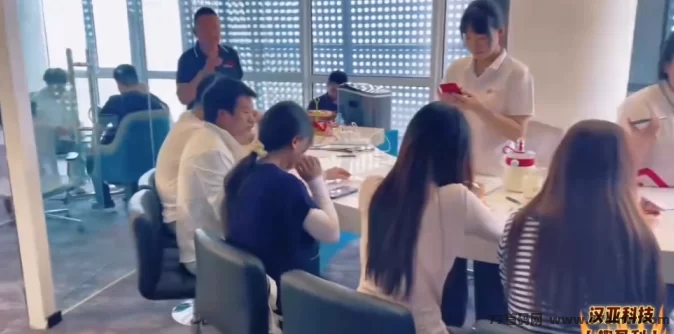 趣盈利上线！自动掘金+高价任务，开启无限收溢模式！