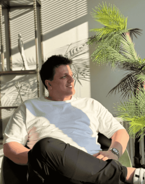 三个普通人如何靠加密货币逆袭致富的真实传奇！